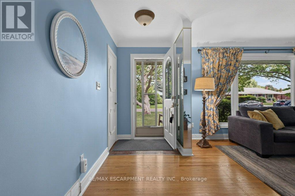 15 ROXANNE DRIVE - 4