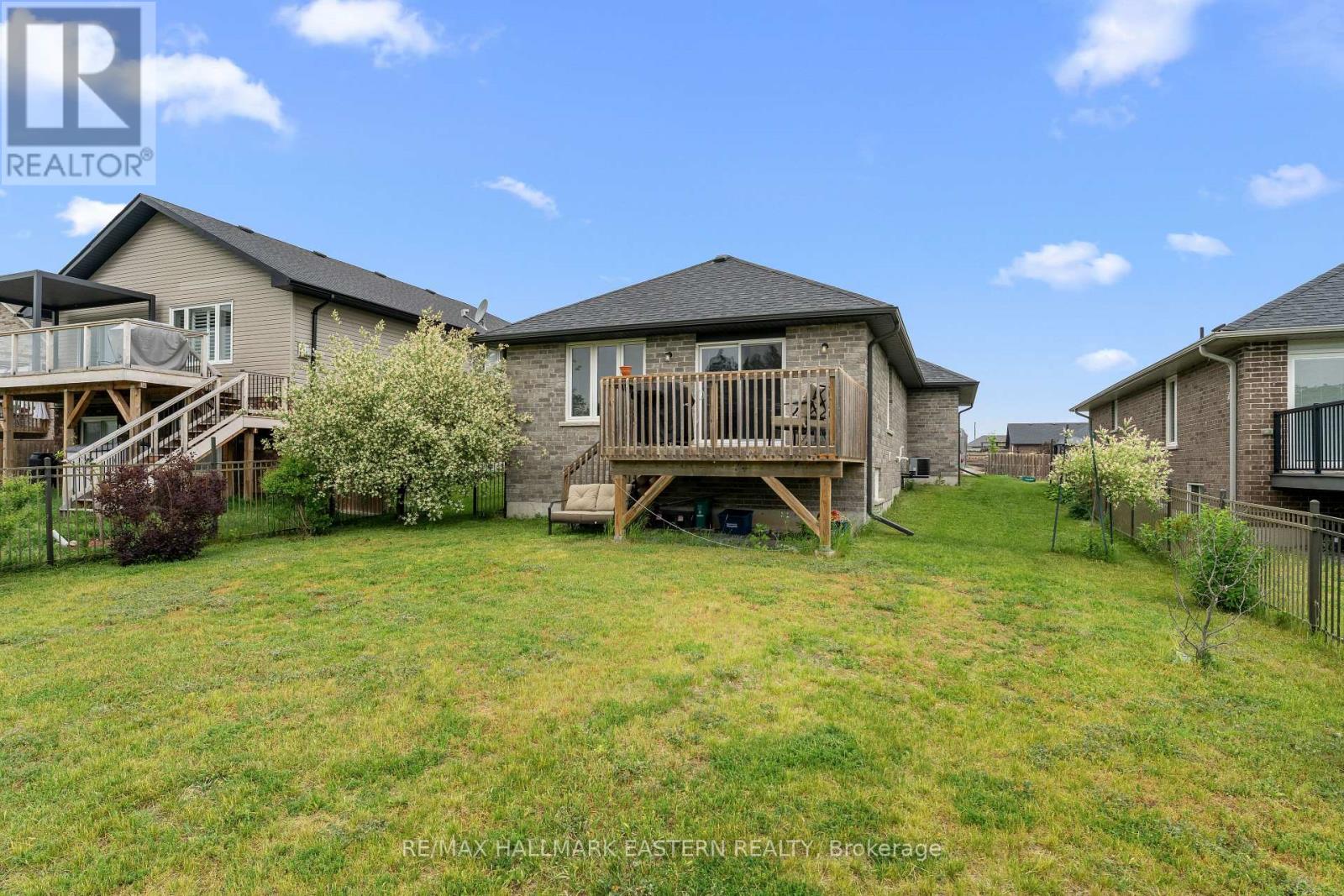 7 MILLPOND LANE - 19