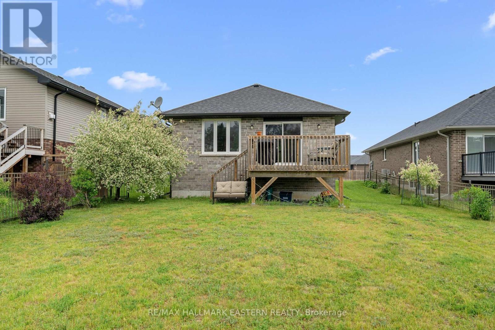 7 MILLPOND LANE - 21