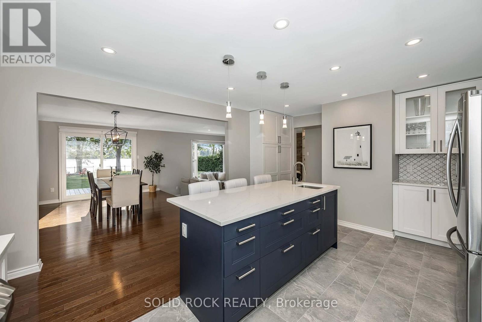 3710 RIVER ROAD - 17