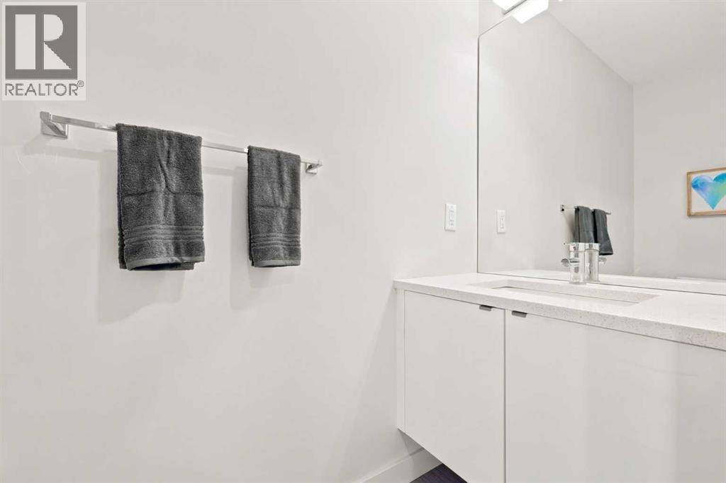 2pc Bath