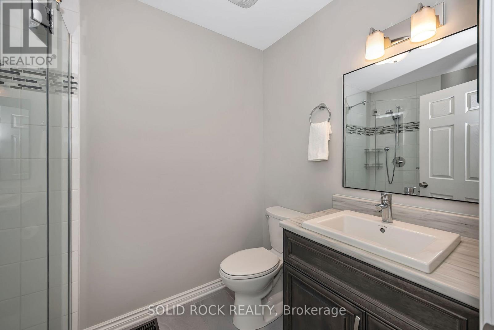 3710 RIVER ROAD - 32