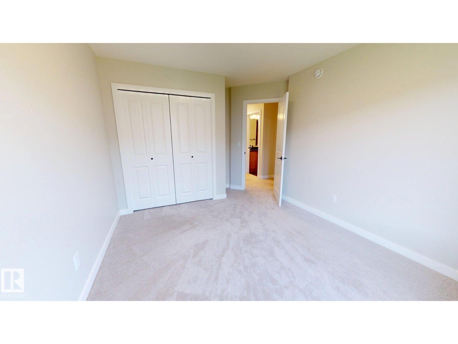 6404 27 AV SW - 14