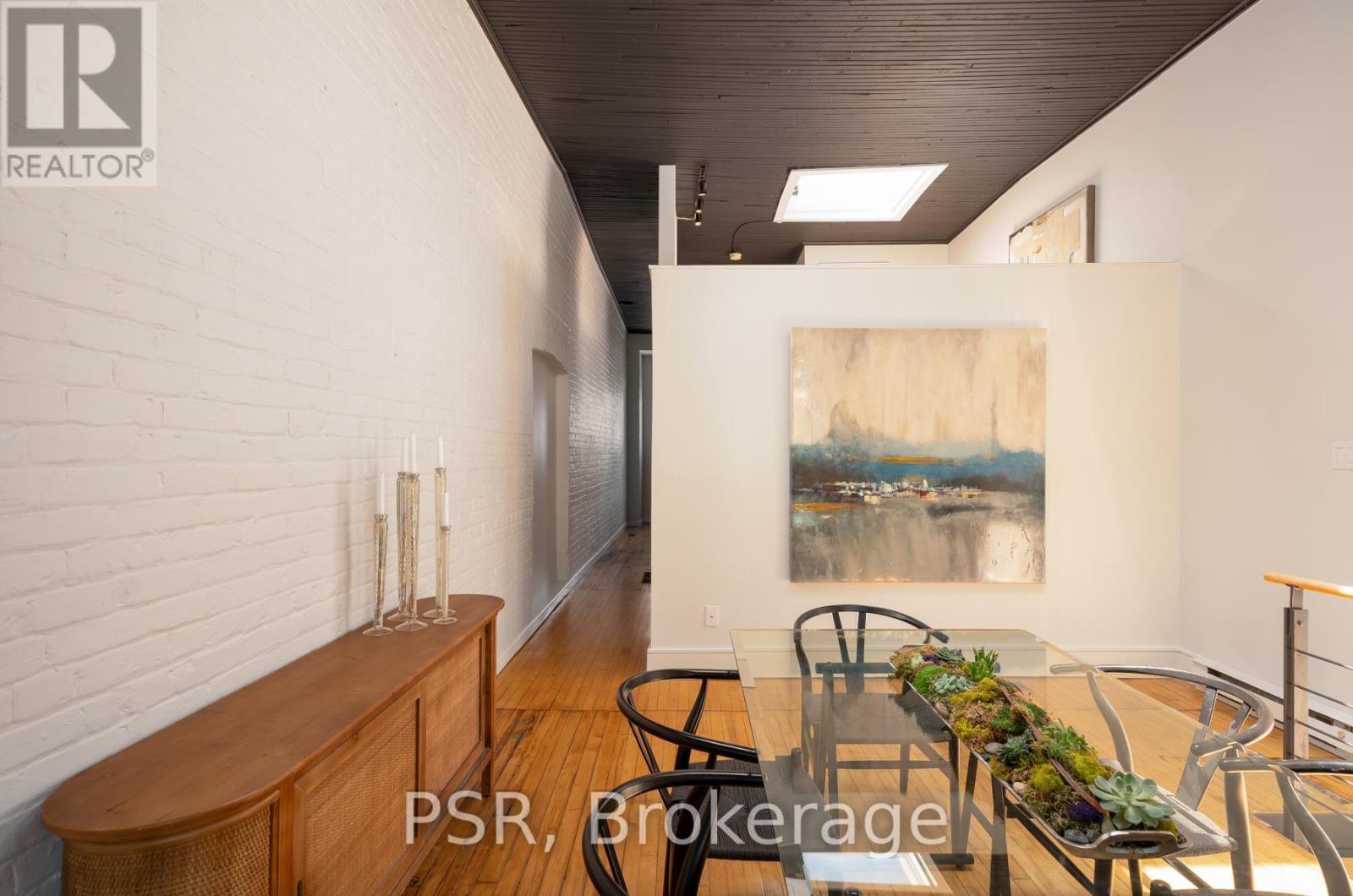 #8 20 BROCKTON AVENUE - 24