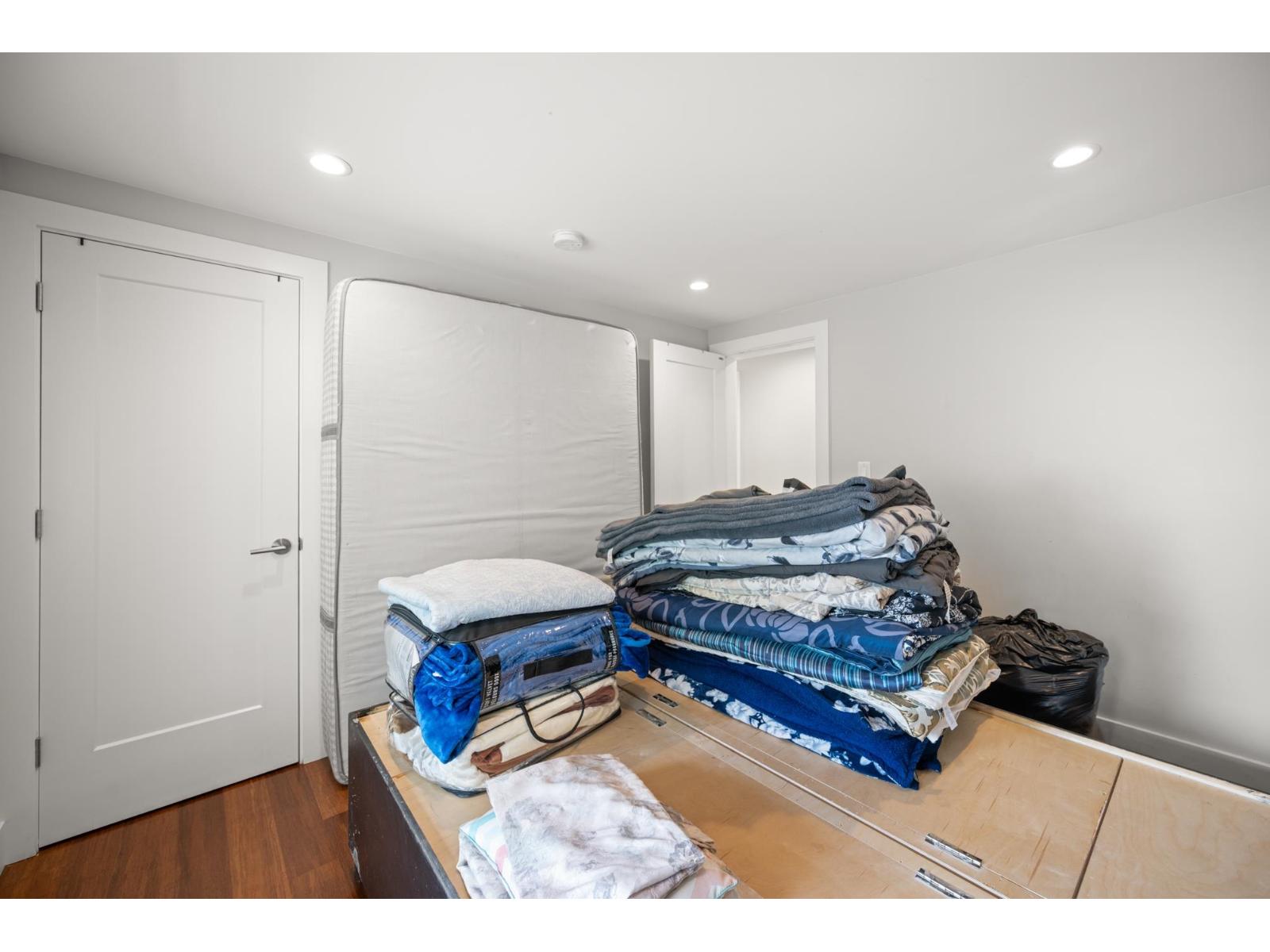 2225 CRYSTAL COURT, Abbotsford