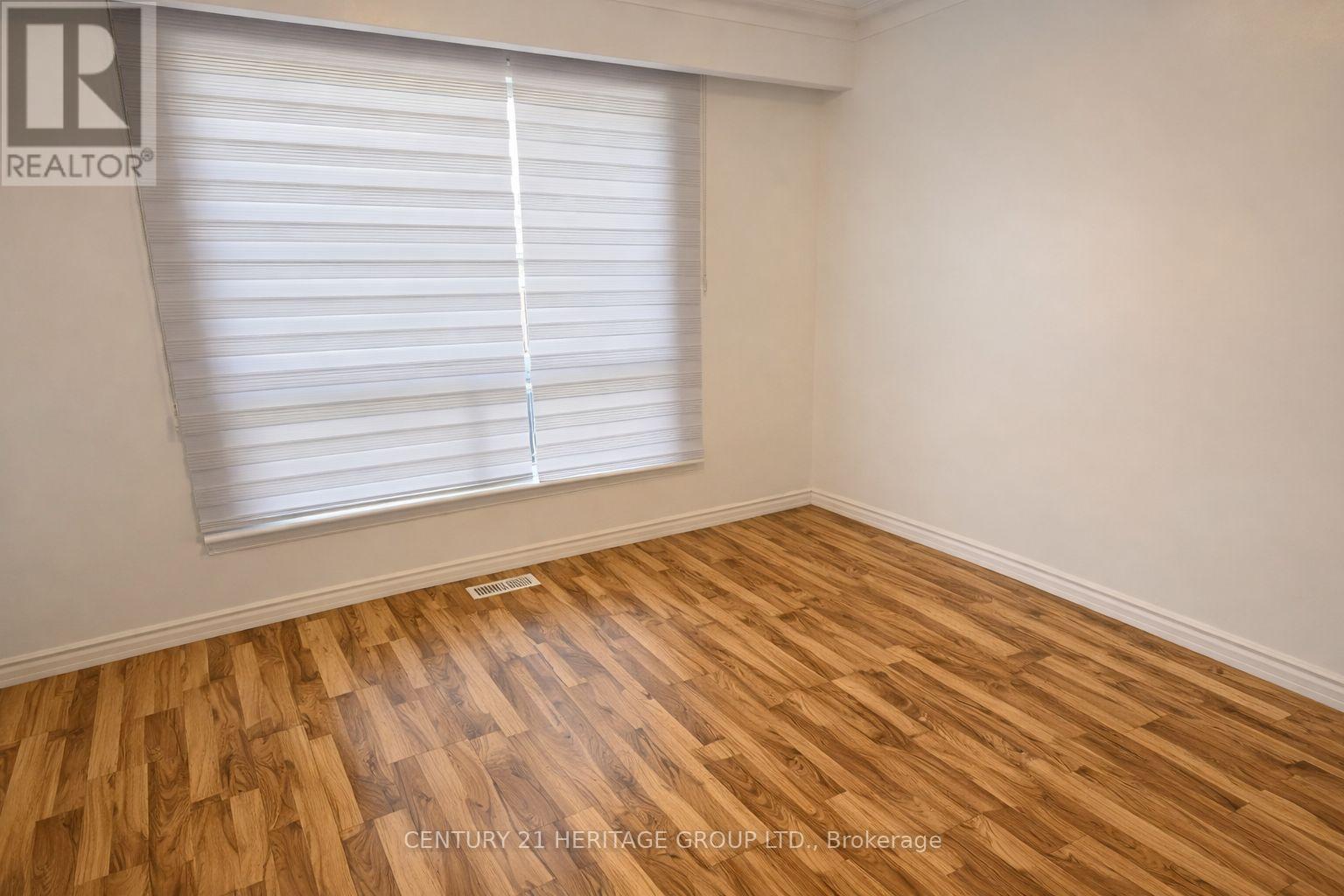 21 GARTHDALE COURT - 10