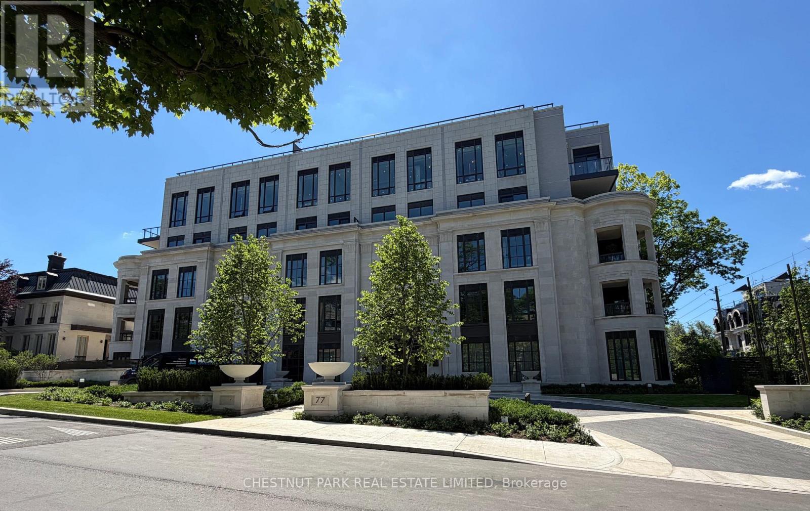 Listing photo of 202 - 77 CLARENDON AVENUE