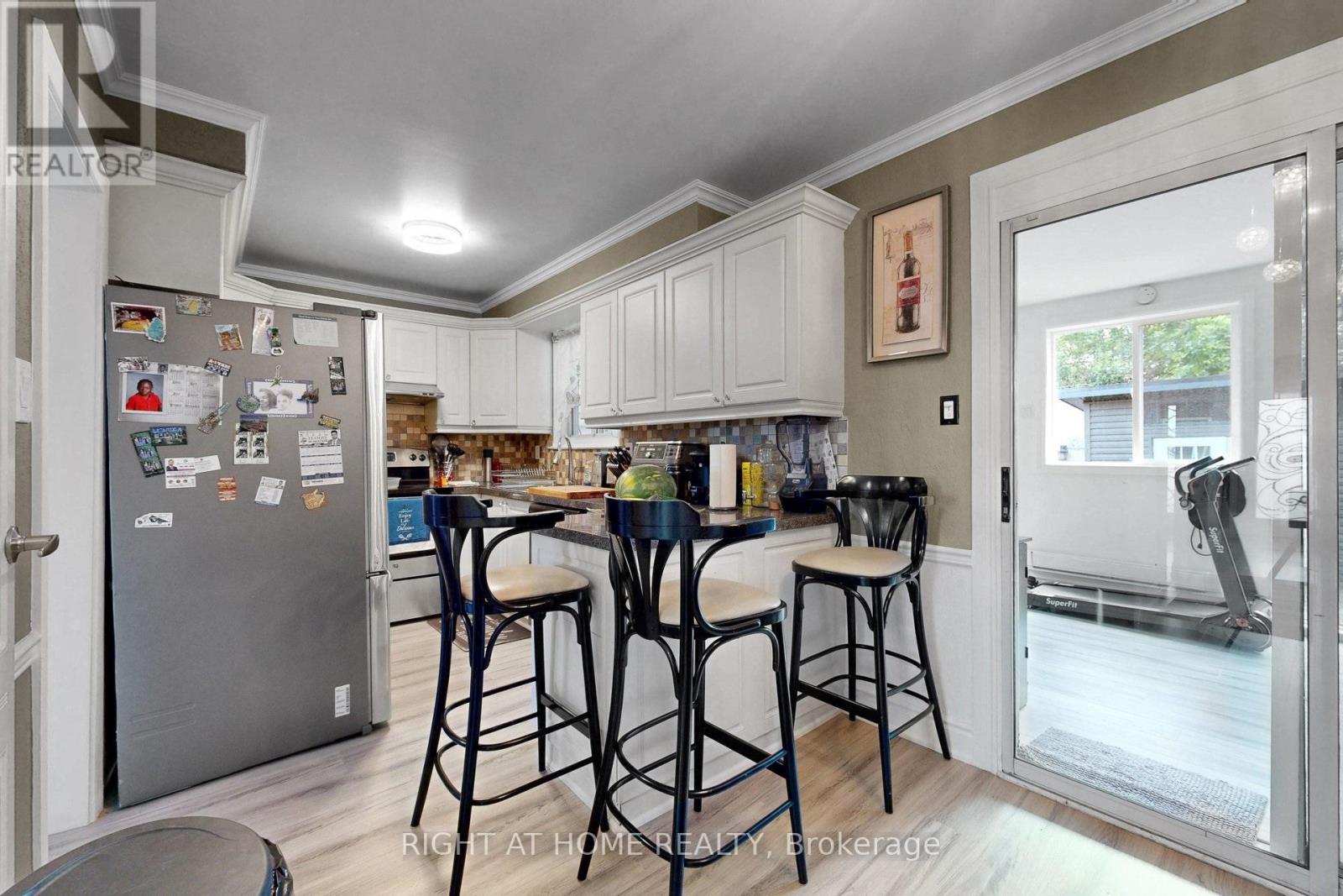 41 FLAMINGO CRESCENT - 10
