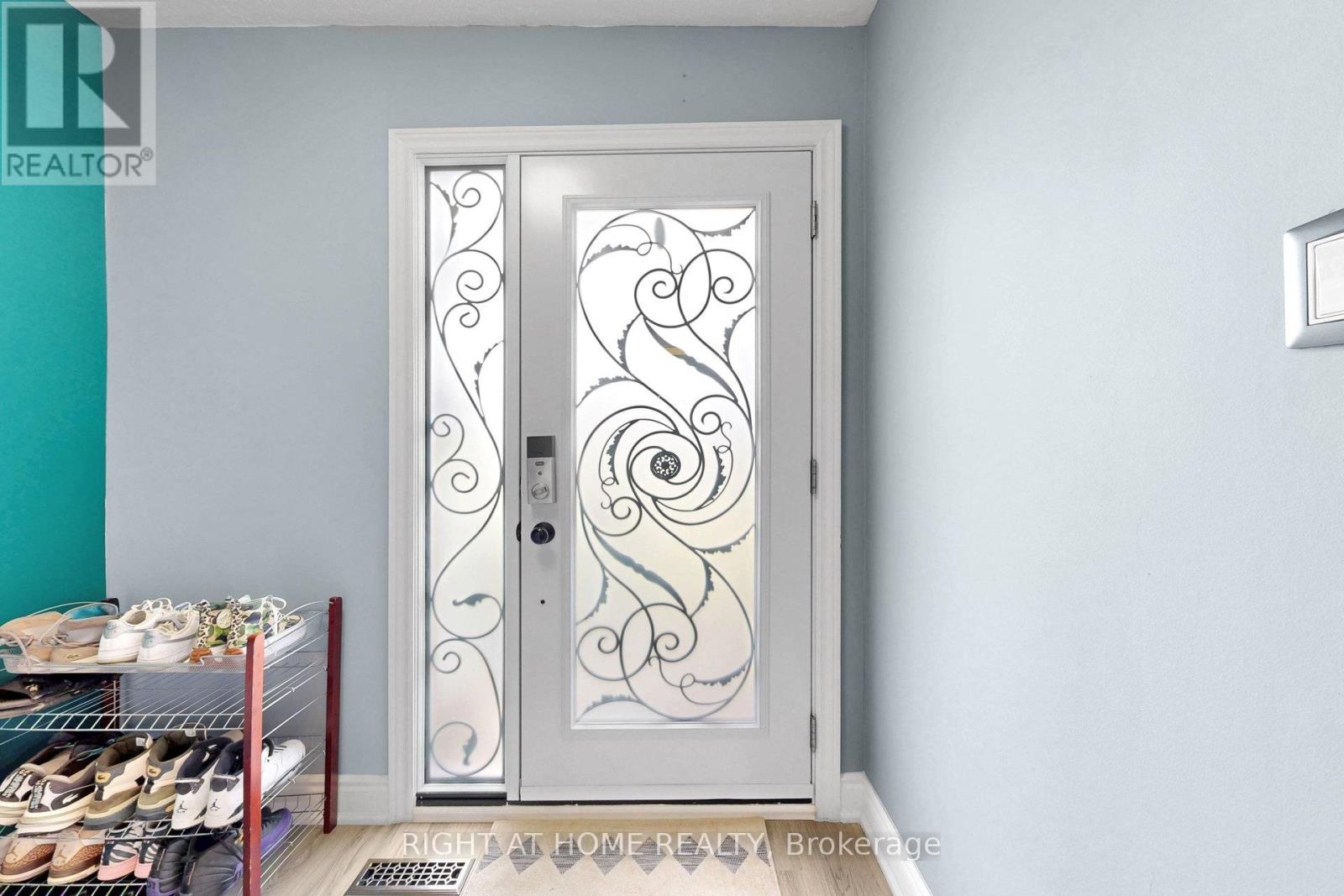 41 FLAMINGO CRESCENT - 2