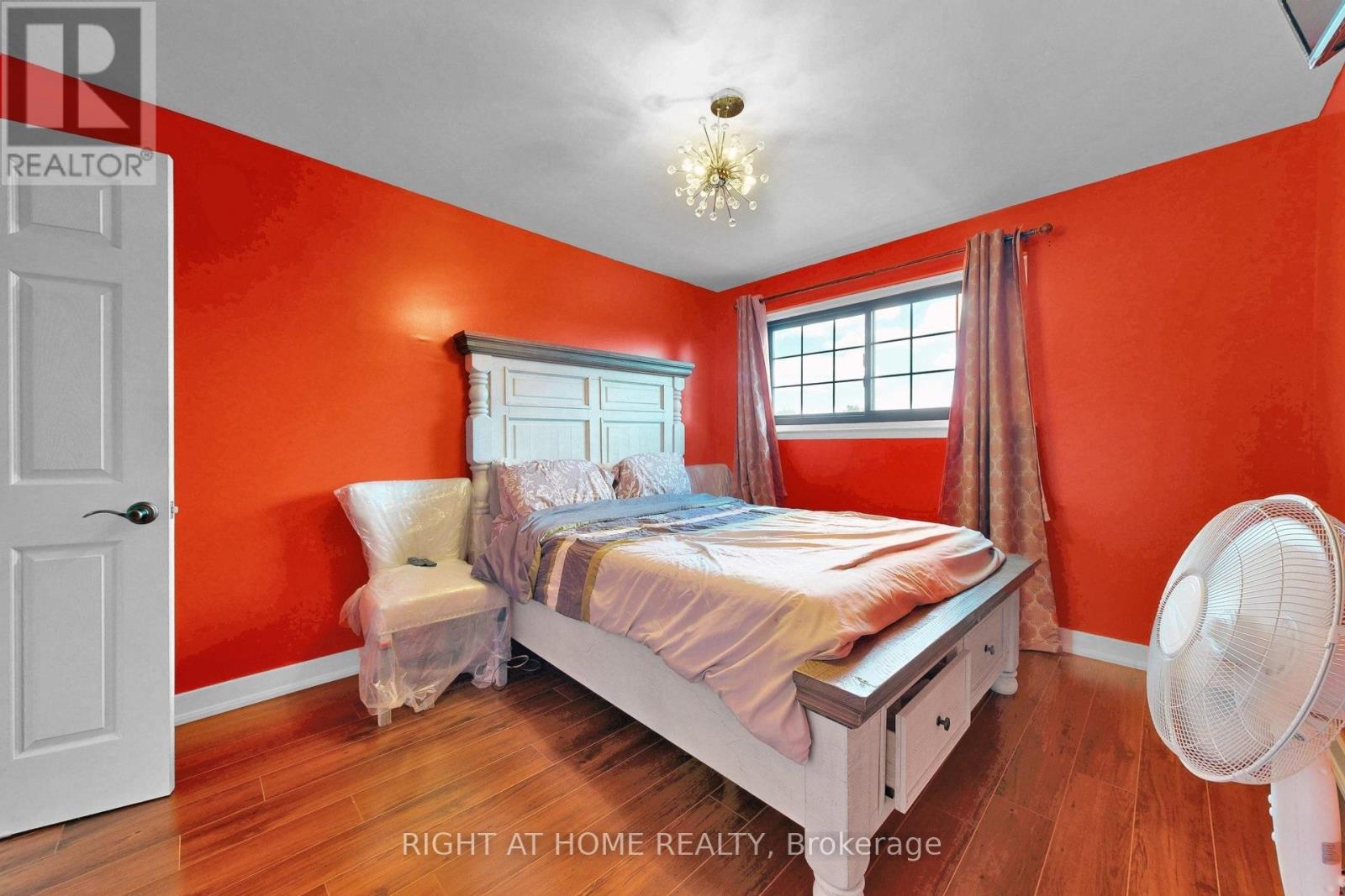 41 FLAMINGO CRESCENT - 29
