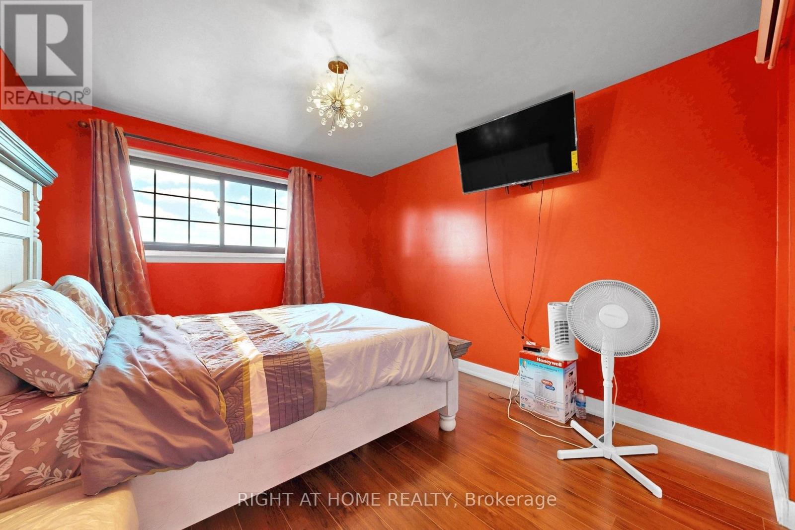 41 FLAMINGO CRESCENT - 28
