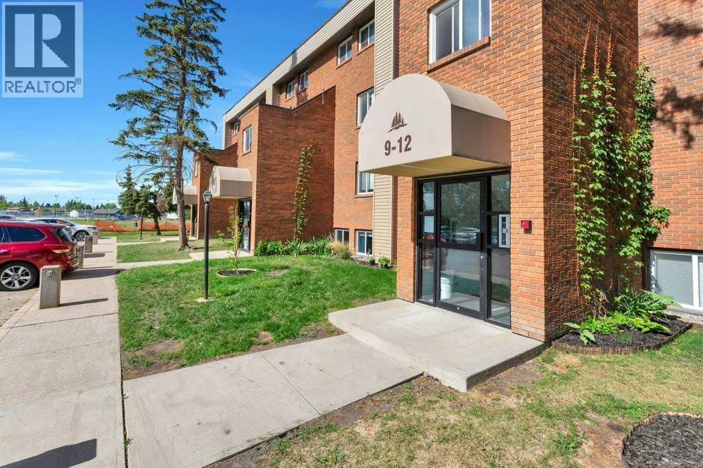 #13 80 Piper Drive - 37