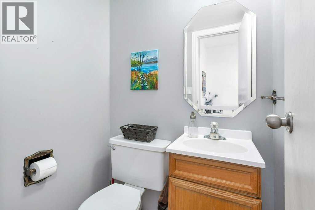 #13 80 Piper Drive - 14