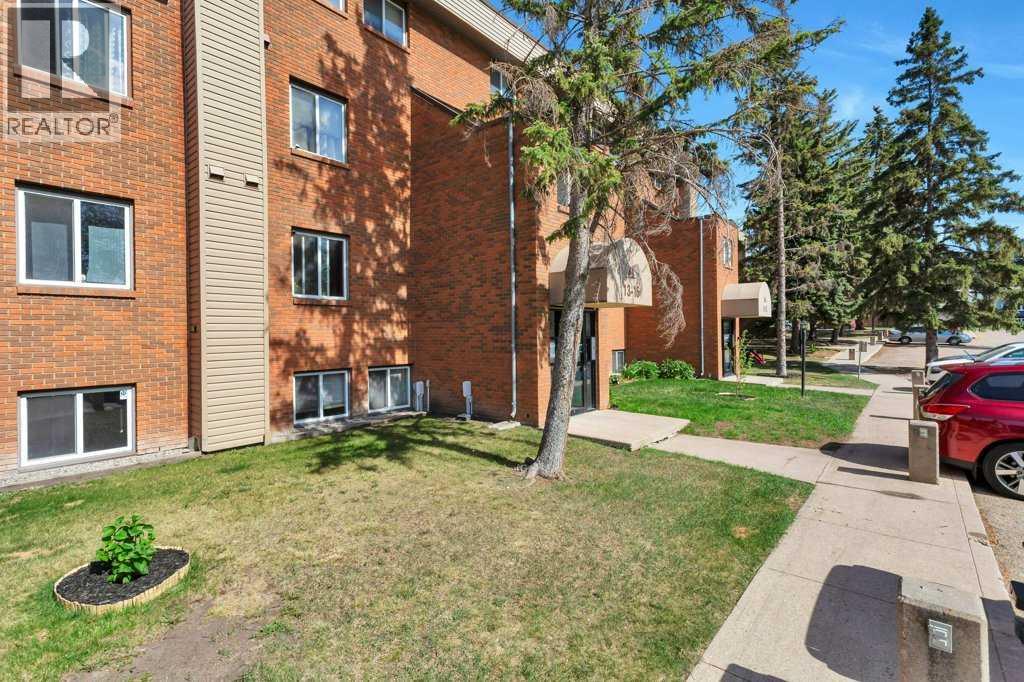 #13 80 Piper Drive - 35