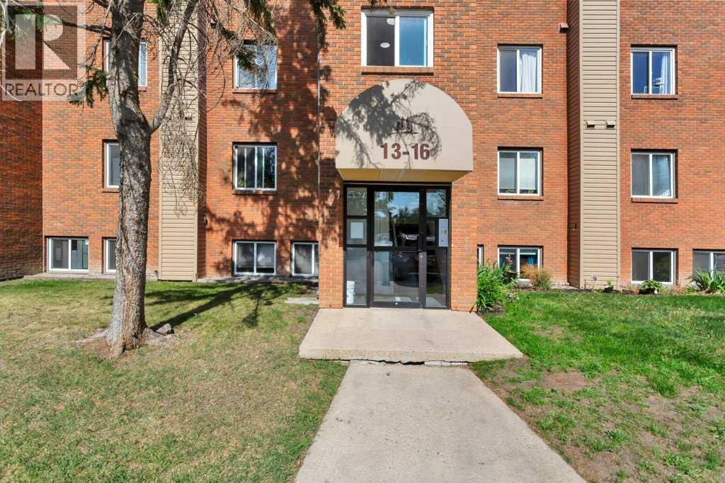 #13 80 Piper Drive - 36