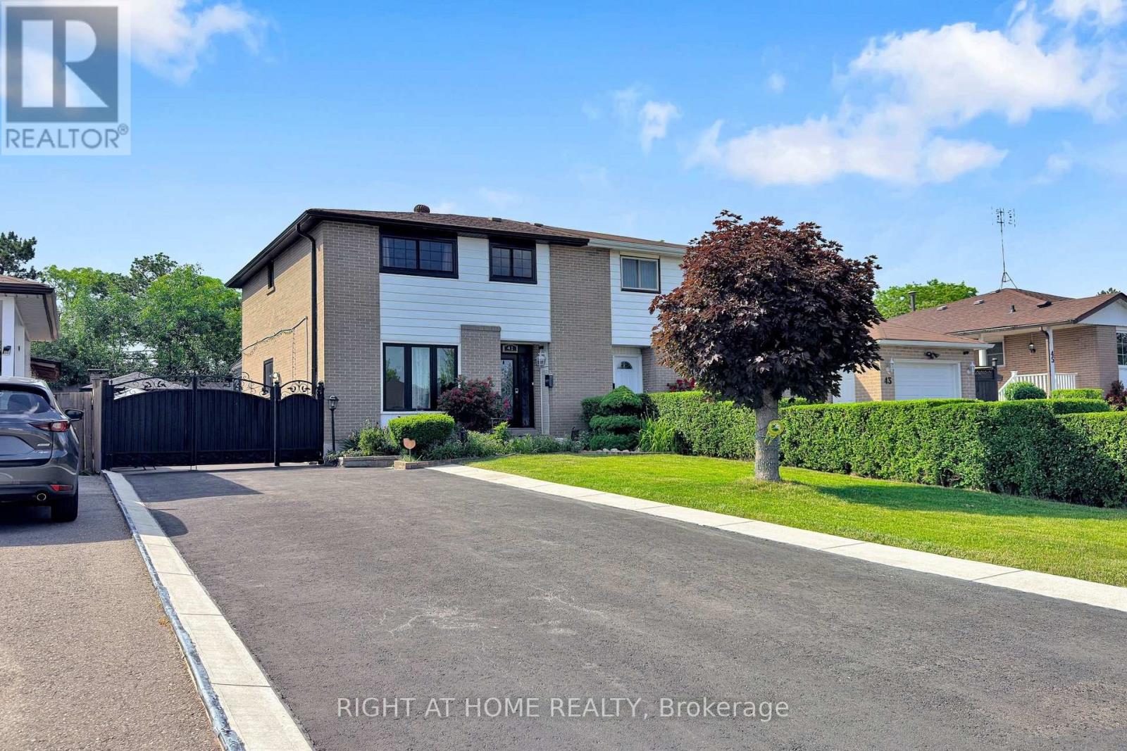 41 FLAMINGO CRESCENT - 46