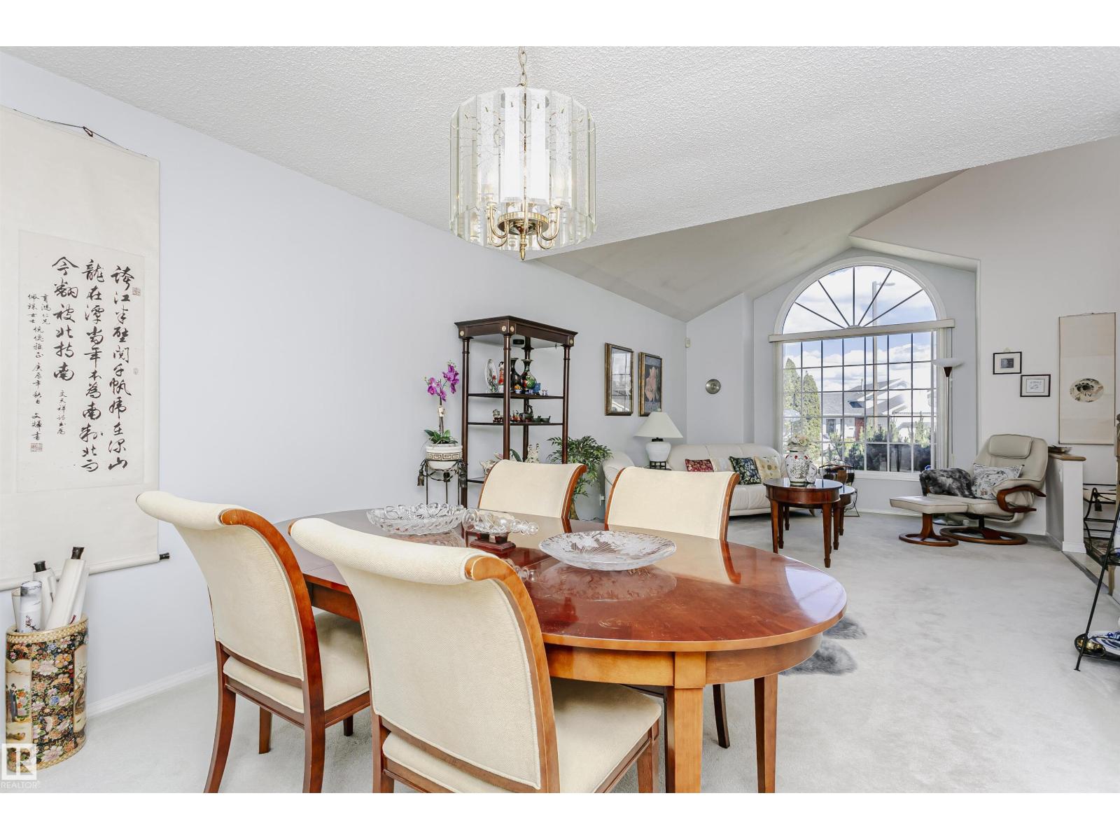 11023 11A AV NW - 10