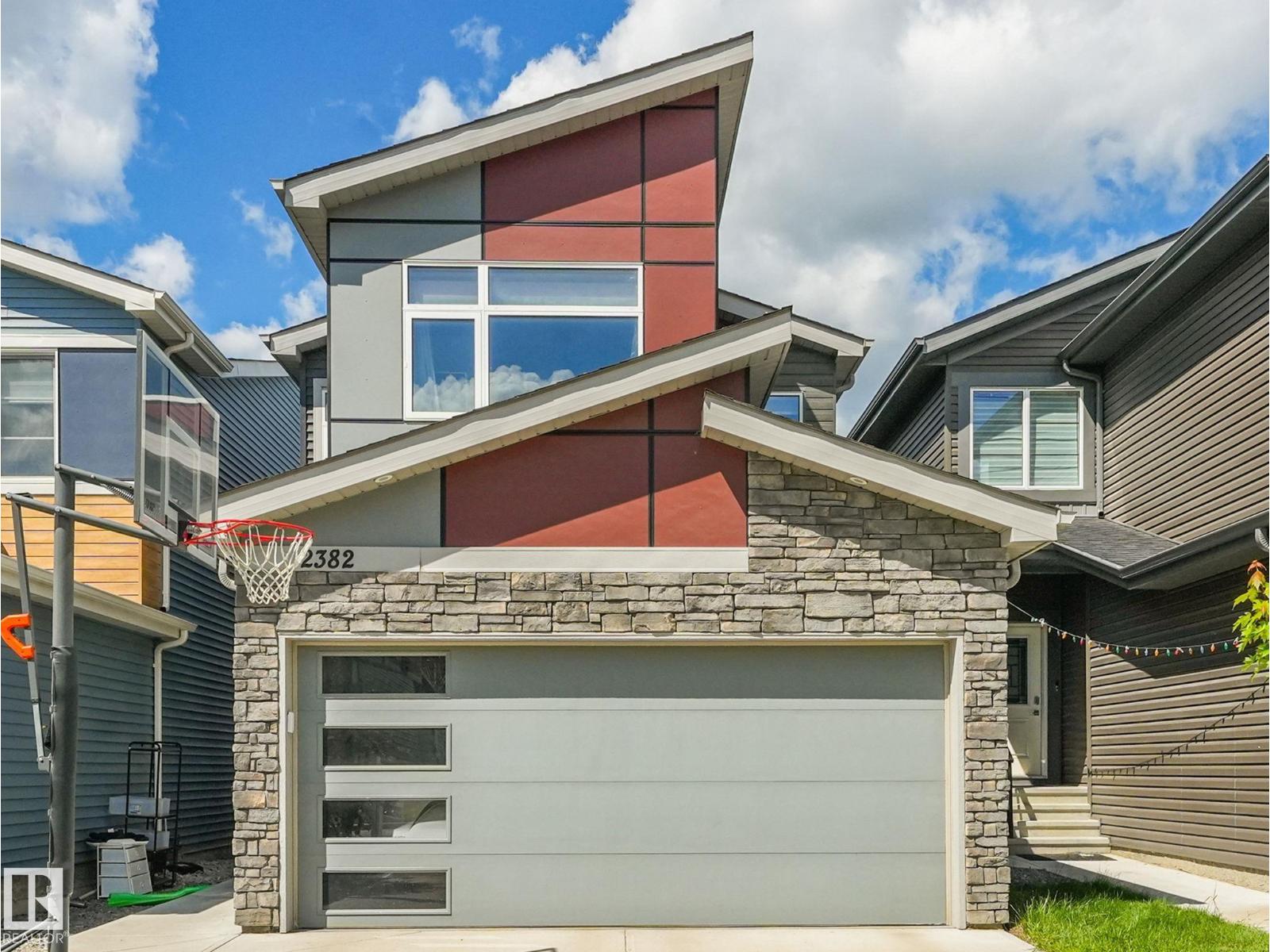2382 KELLY CIRCLE SW, Keswick, Edmonton photo 1