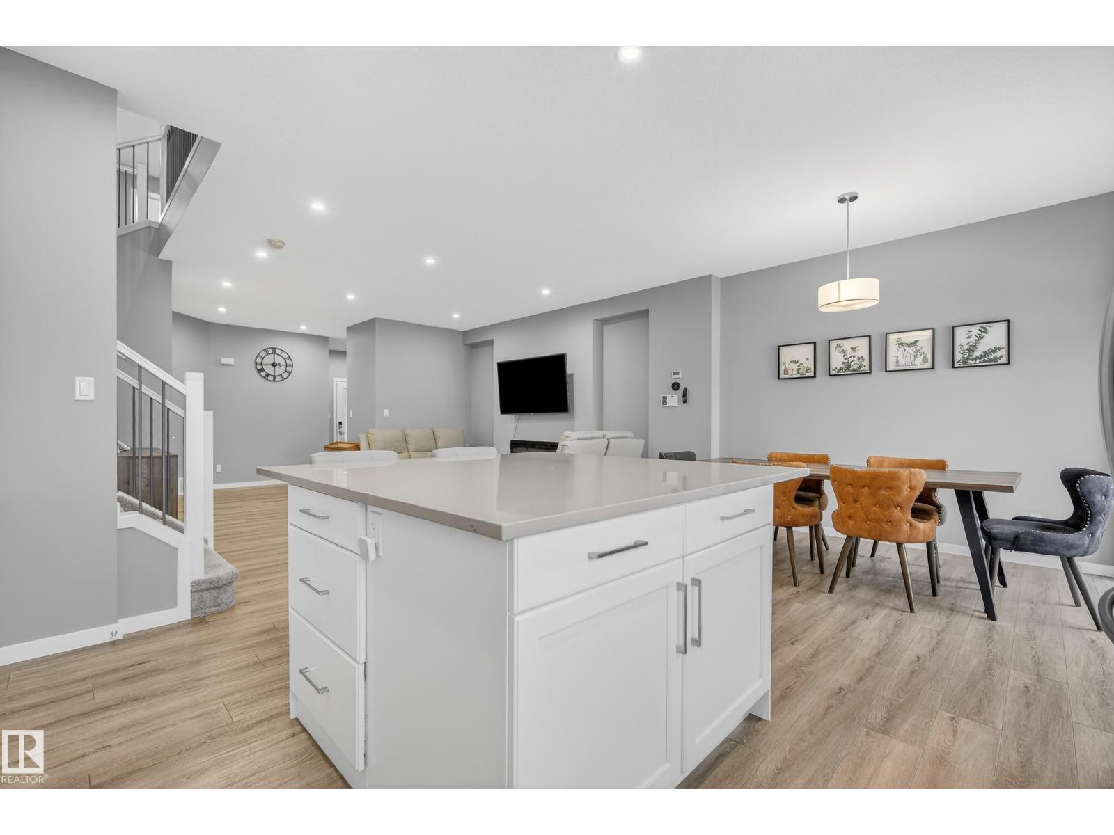 2382 KELLY CIRCLE SW — photo 15