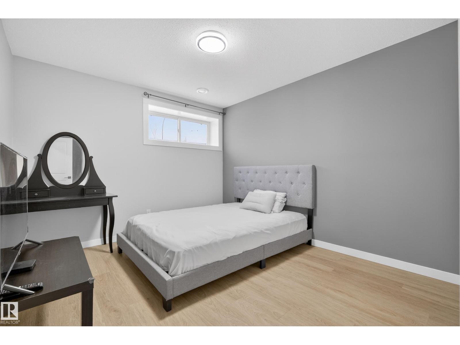 2382 KELLY CIRCLE SW — photo 42