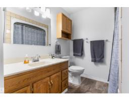 310 Hwy 13 E, Alder Flats, AB T0C0A0 Photo 26