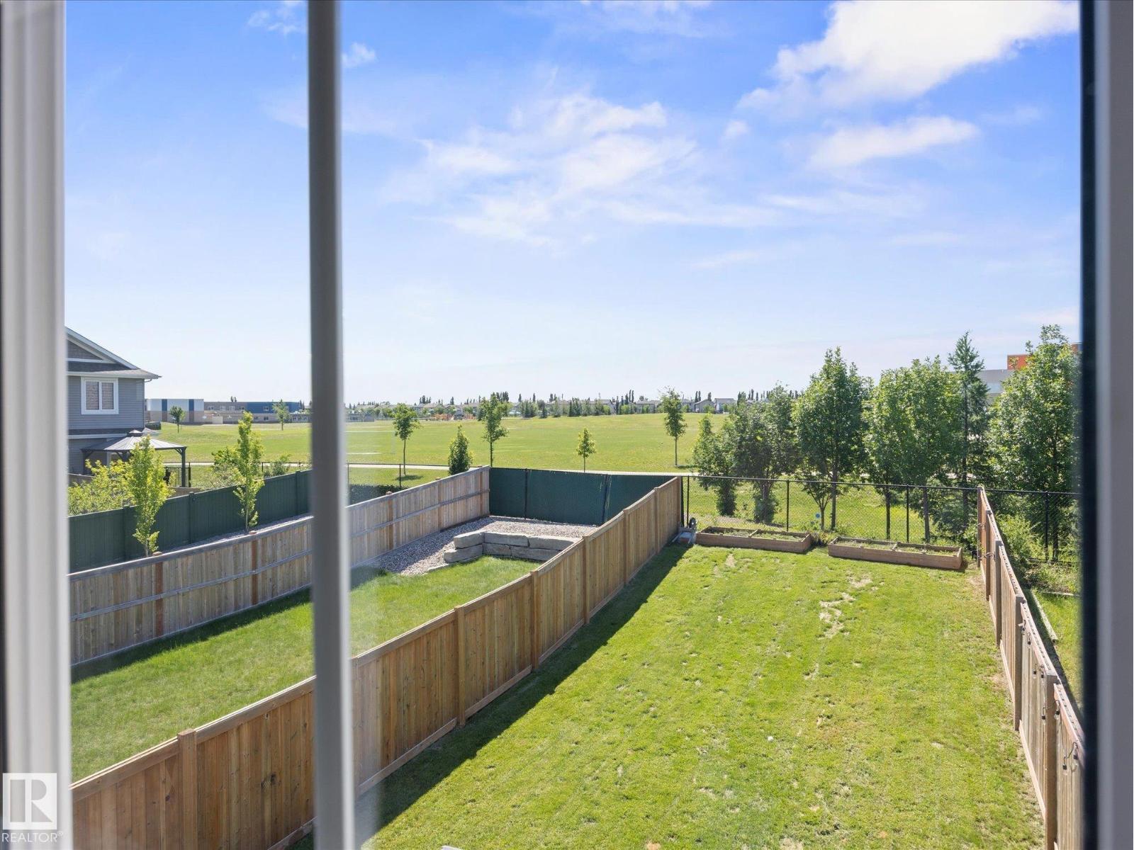 20935 95 AV NW - 25