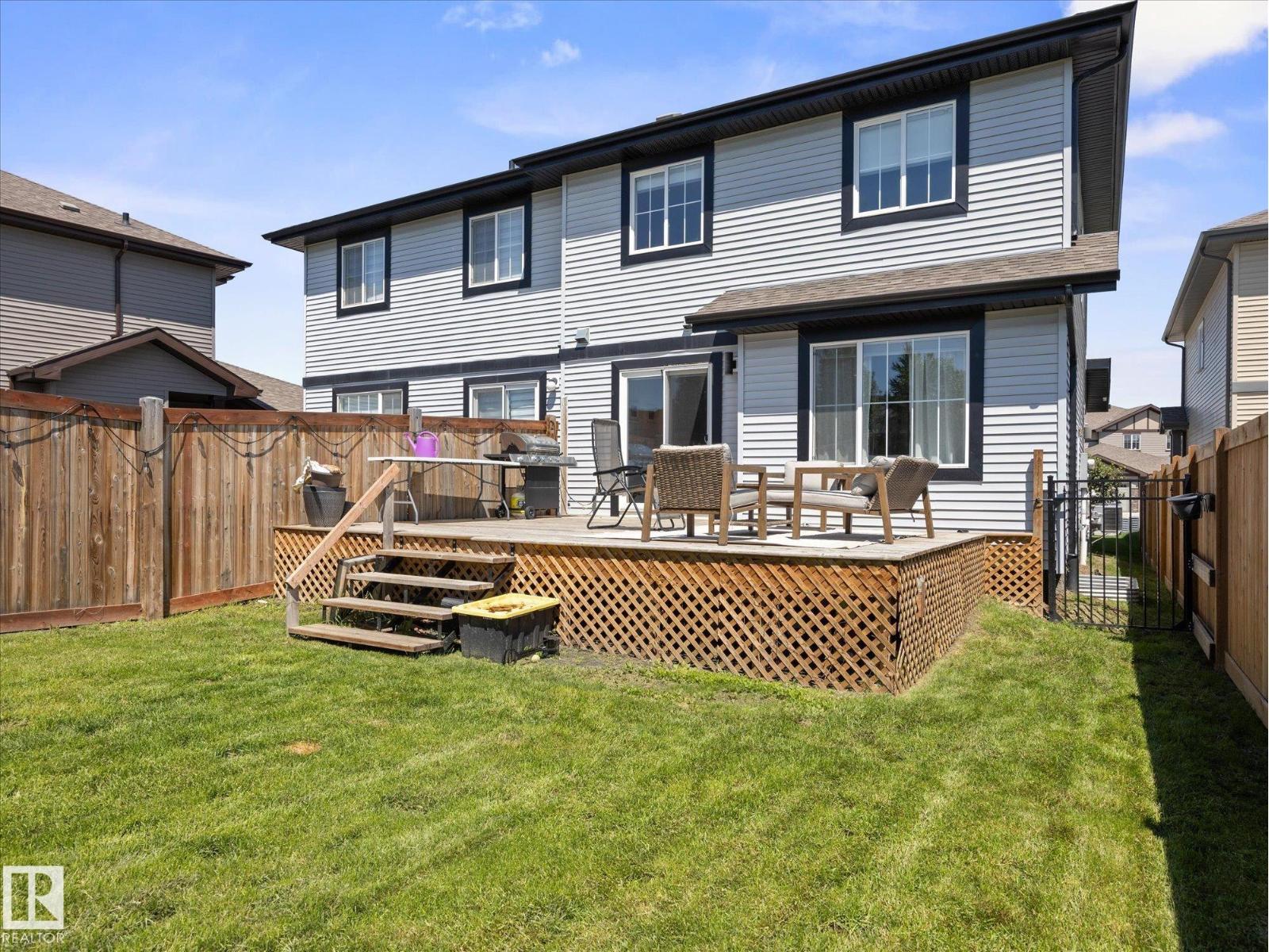 20935 95 AV NW - 32