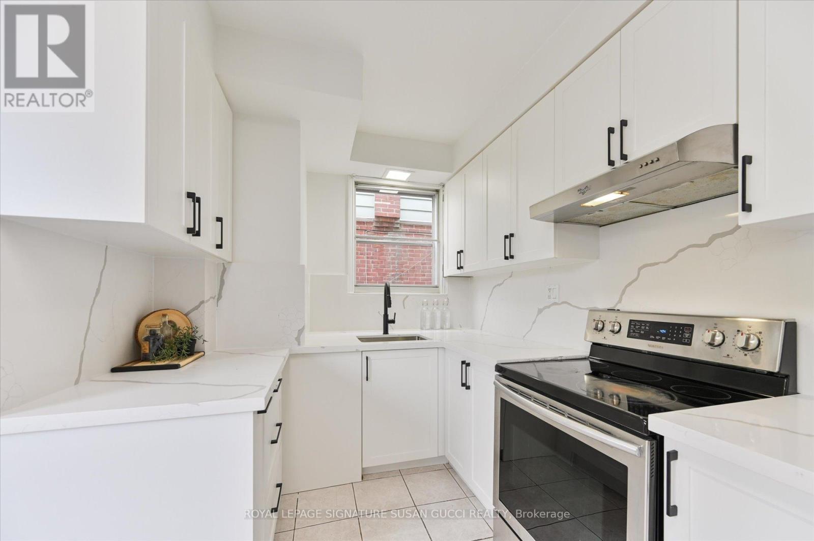 510 GLEBEHOLME BOULEVARD - 13