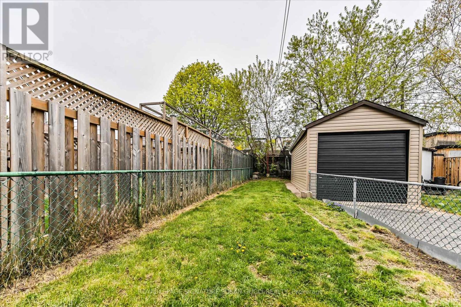 510 GLEBEHOLME BOULEVARD - 27