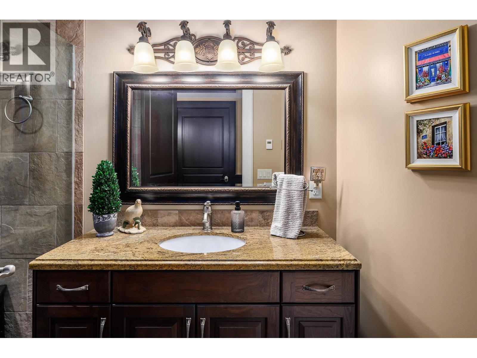 983 Westpoint Drive, Kelowna