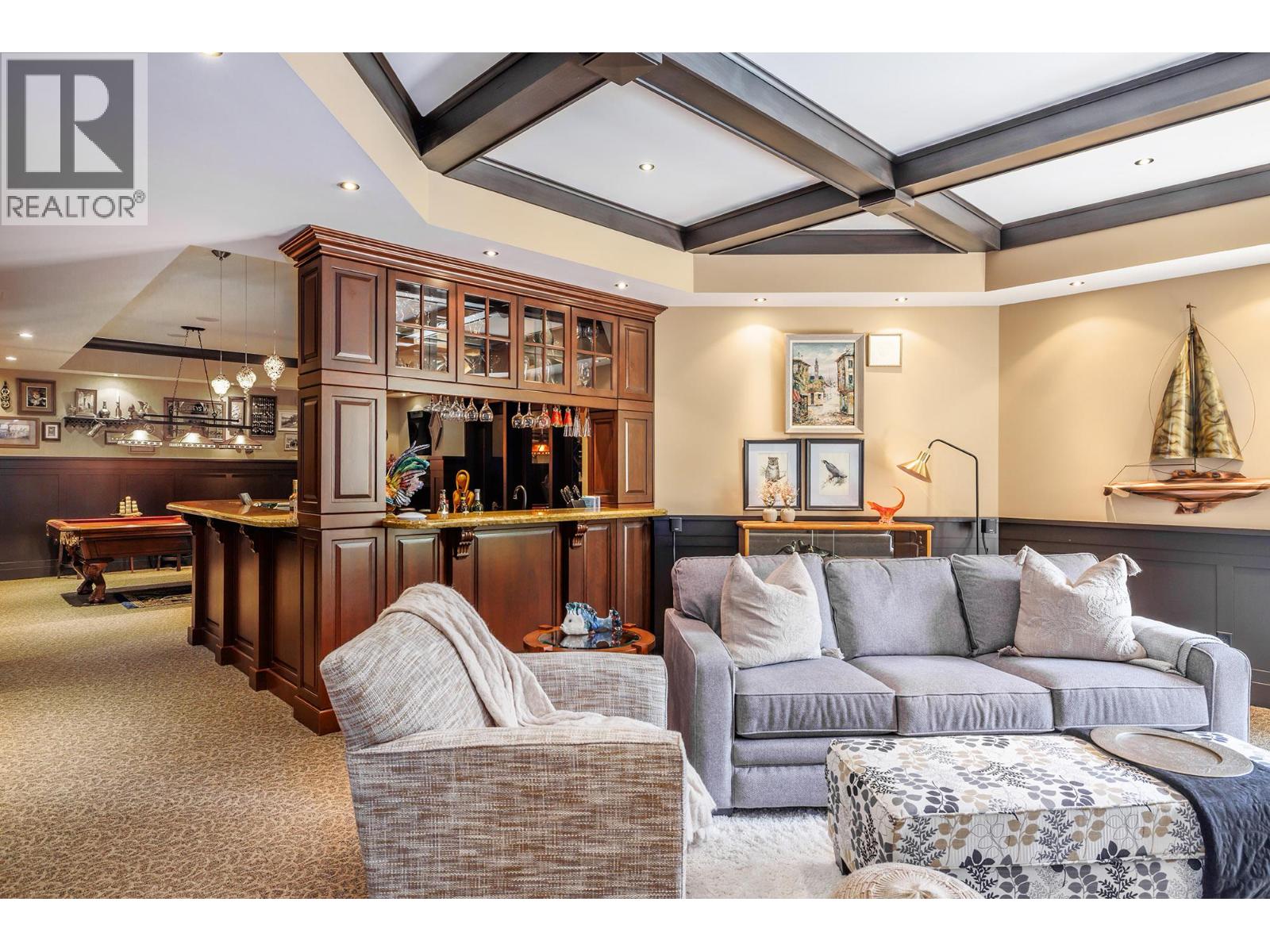 983 Westpoint Drive, Kelowna