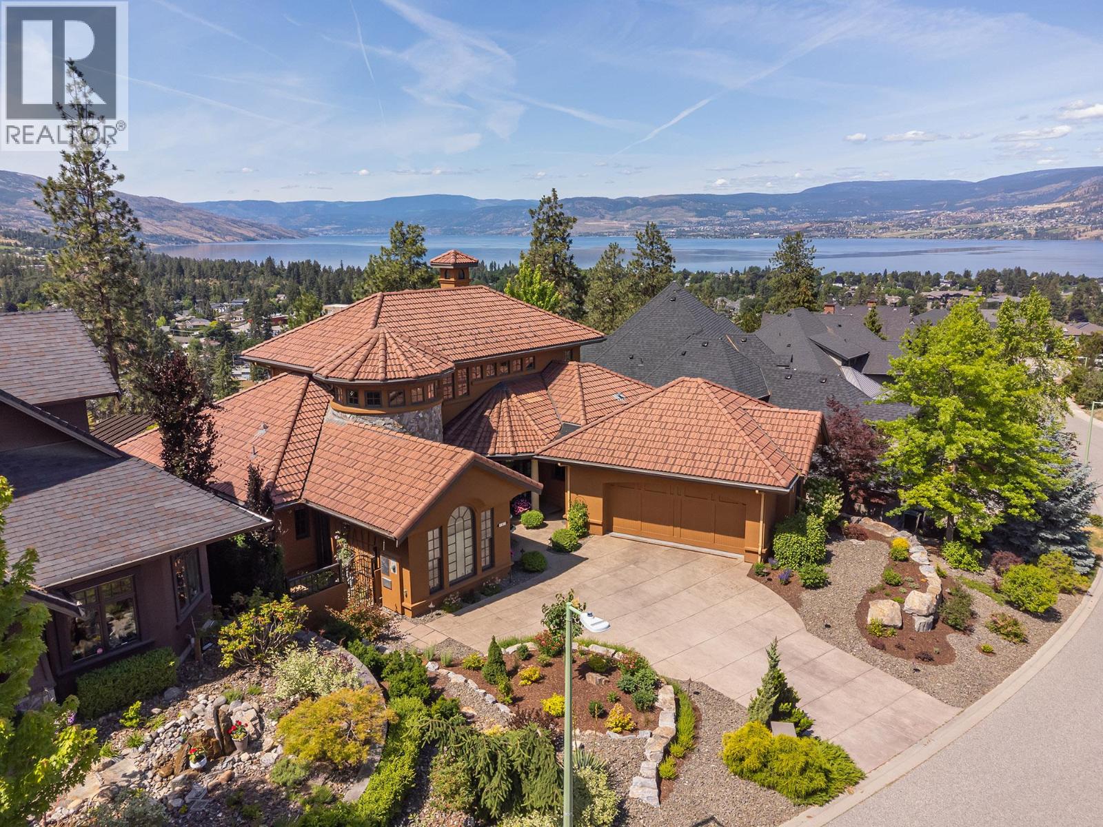 983 Westpoint Drive, Kelowna