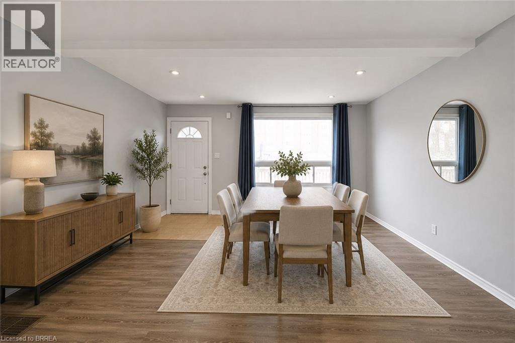 44 LAWRENCE Street - 7