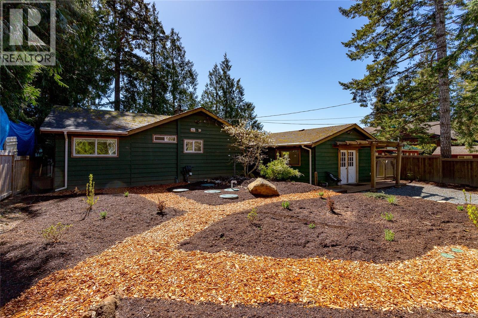 7815 Manatu Rd - 50