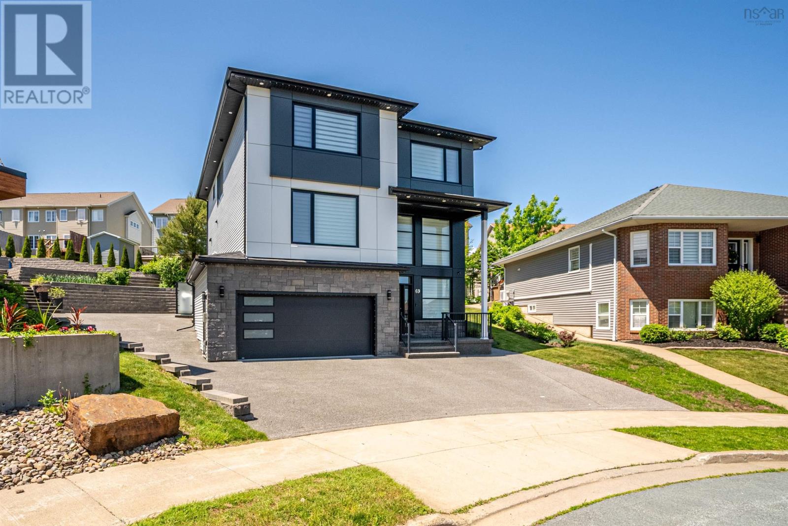 Property photo of 69 Sophia Street