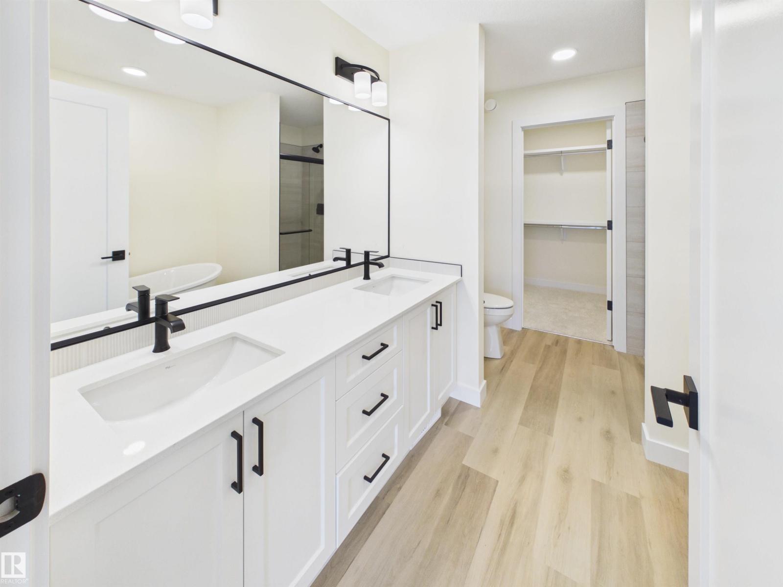 223 RAVINE DR - 43