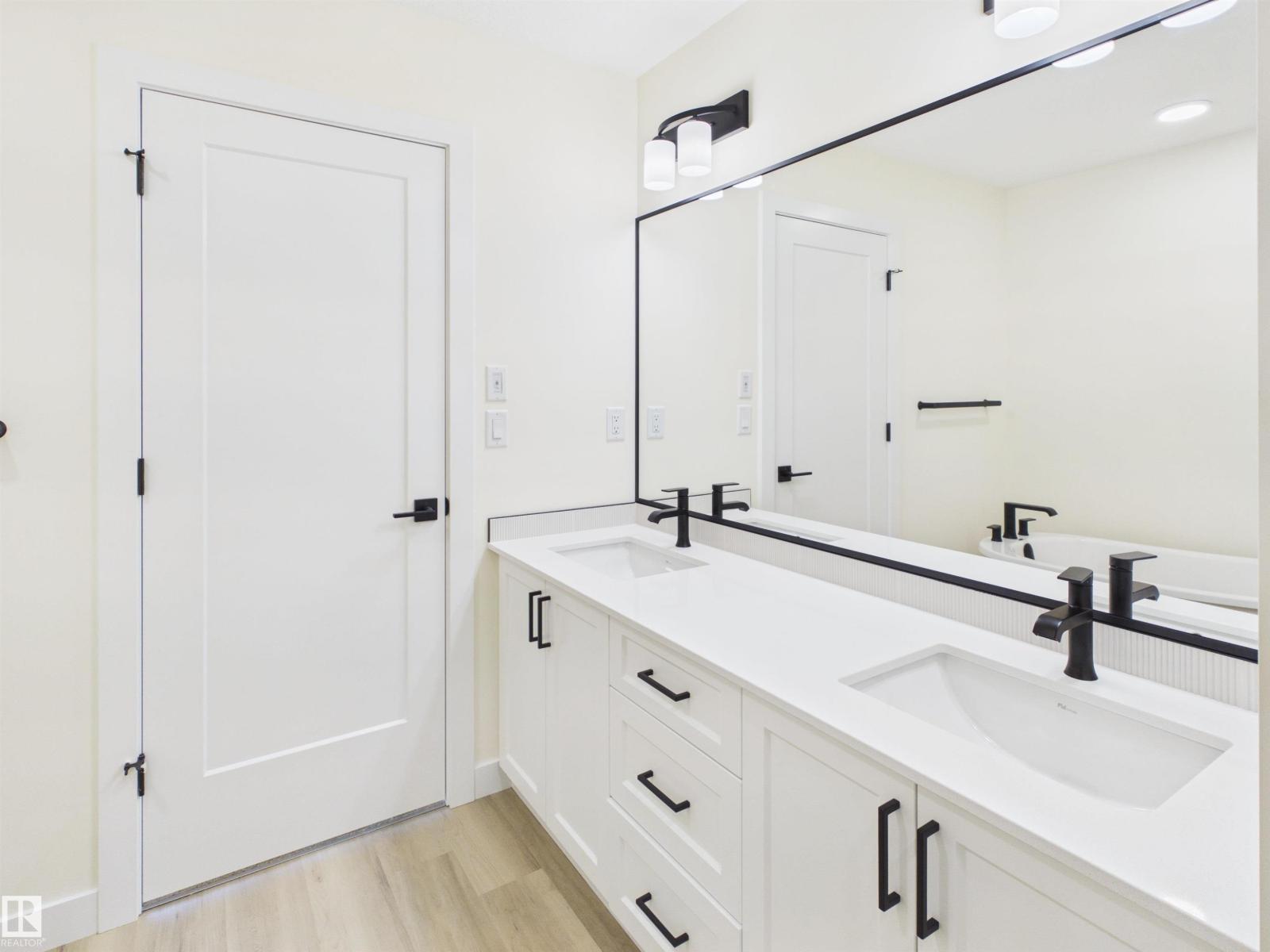 223 RAVINE DR - 47