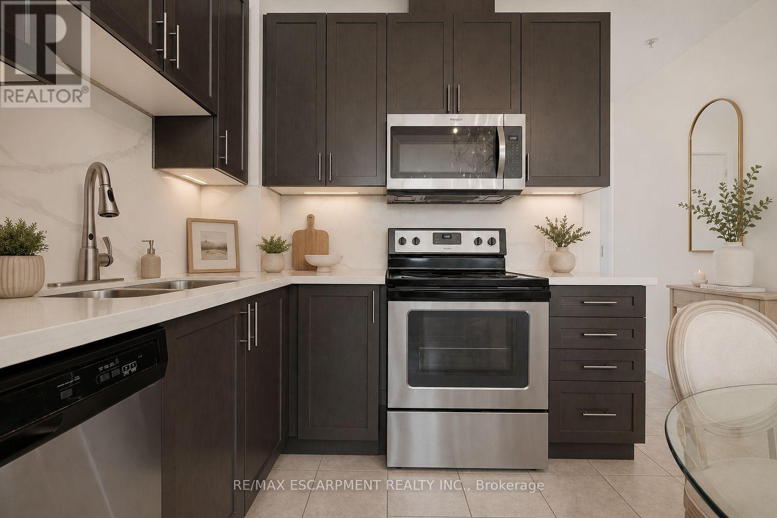 #PH #811 2486 OLD BRONTE ROAD - 8