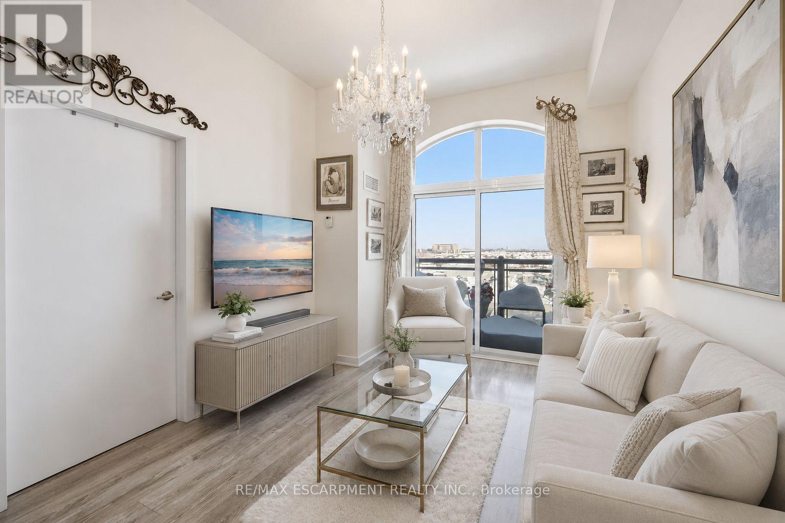 #PH #811 2486 OLD BRONTE ROAD - 9