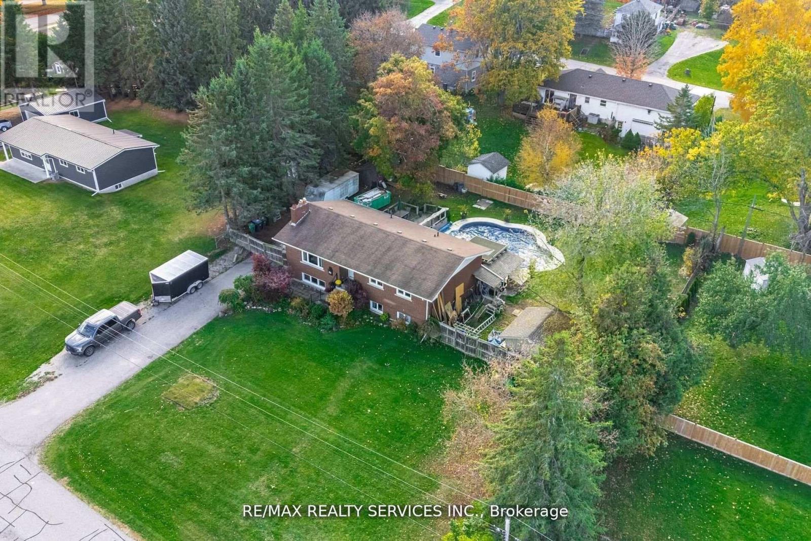 32 CALEDON STREET - 1