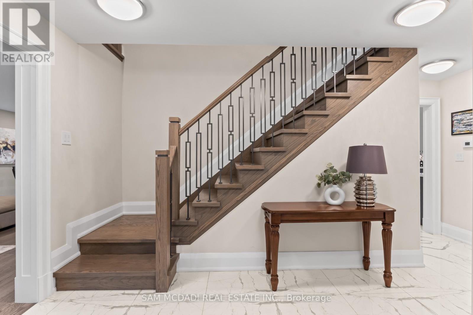 1481 BUNSDEN AVENUE - 20