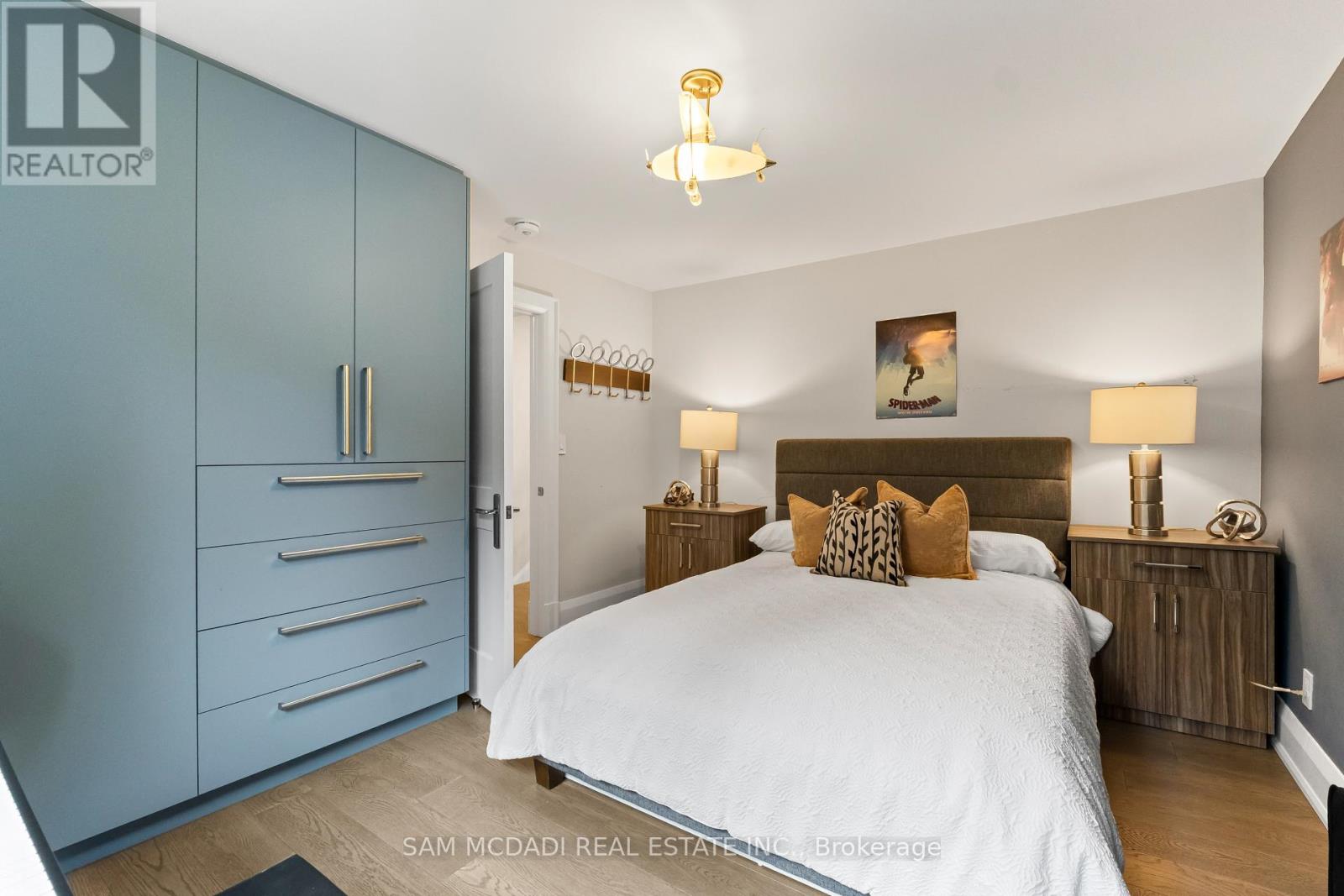 1481 BUNSDEN AVENUE - 28