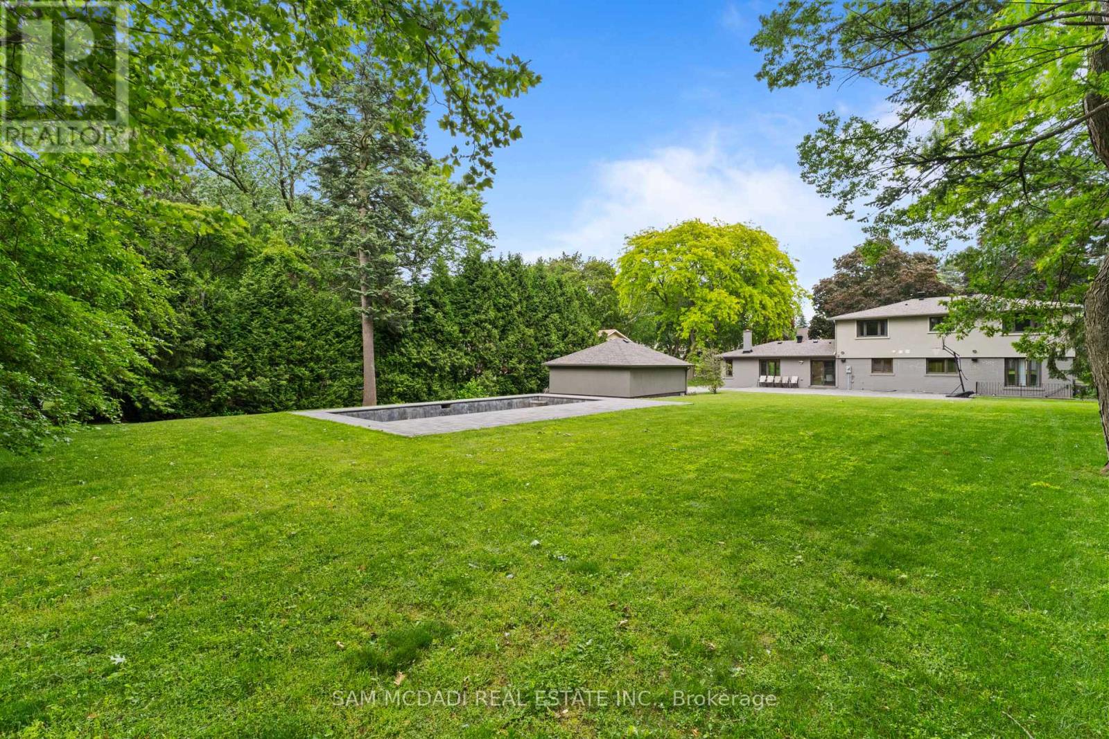 1481 BUNSDEN AVENUE - 35
