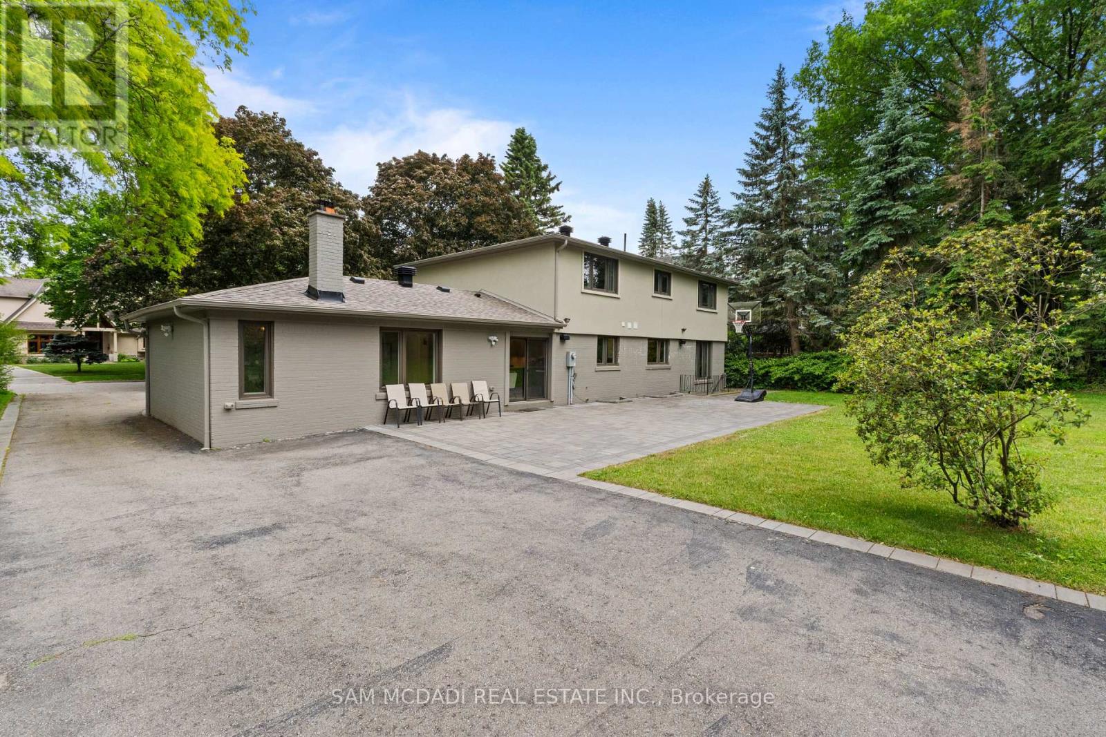1481 BUNSDEN AVENUE - 40
