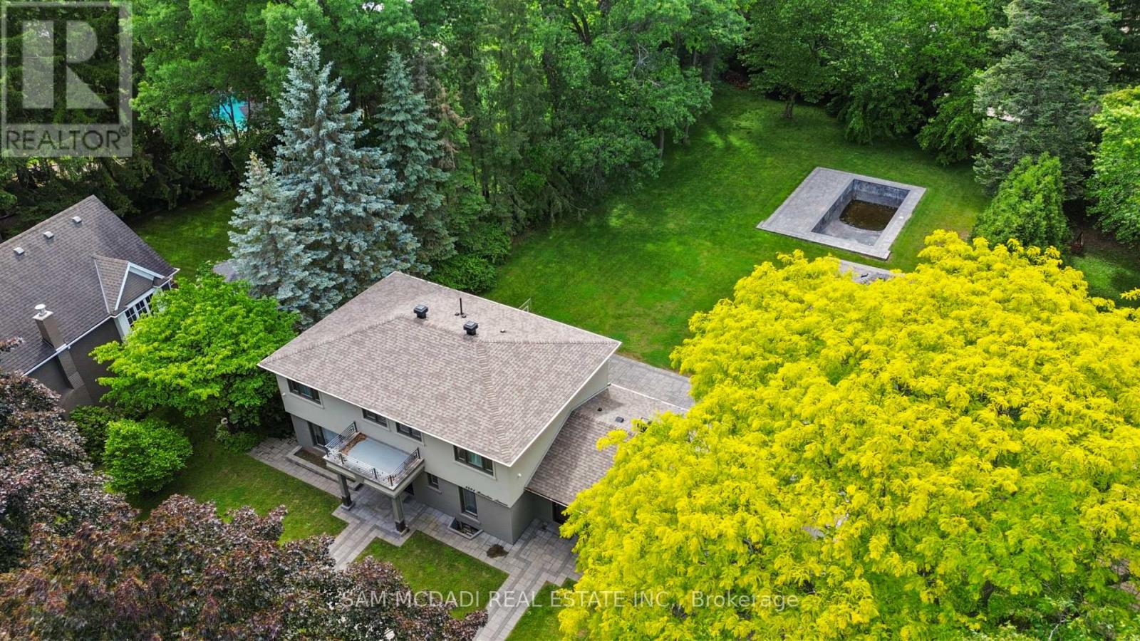 1481 BUNSDEN AVENUE - 43