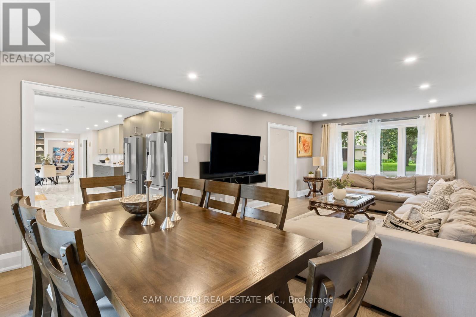 1481 BUNSDEN AVENUE - 7