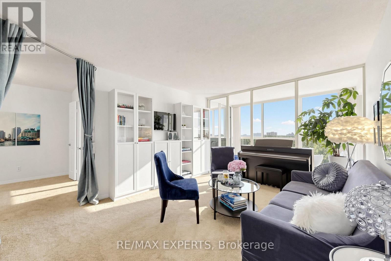 #909 1360 RATHBURN ROAD E - 6