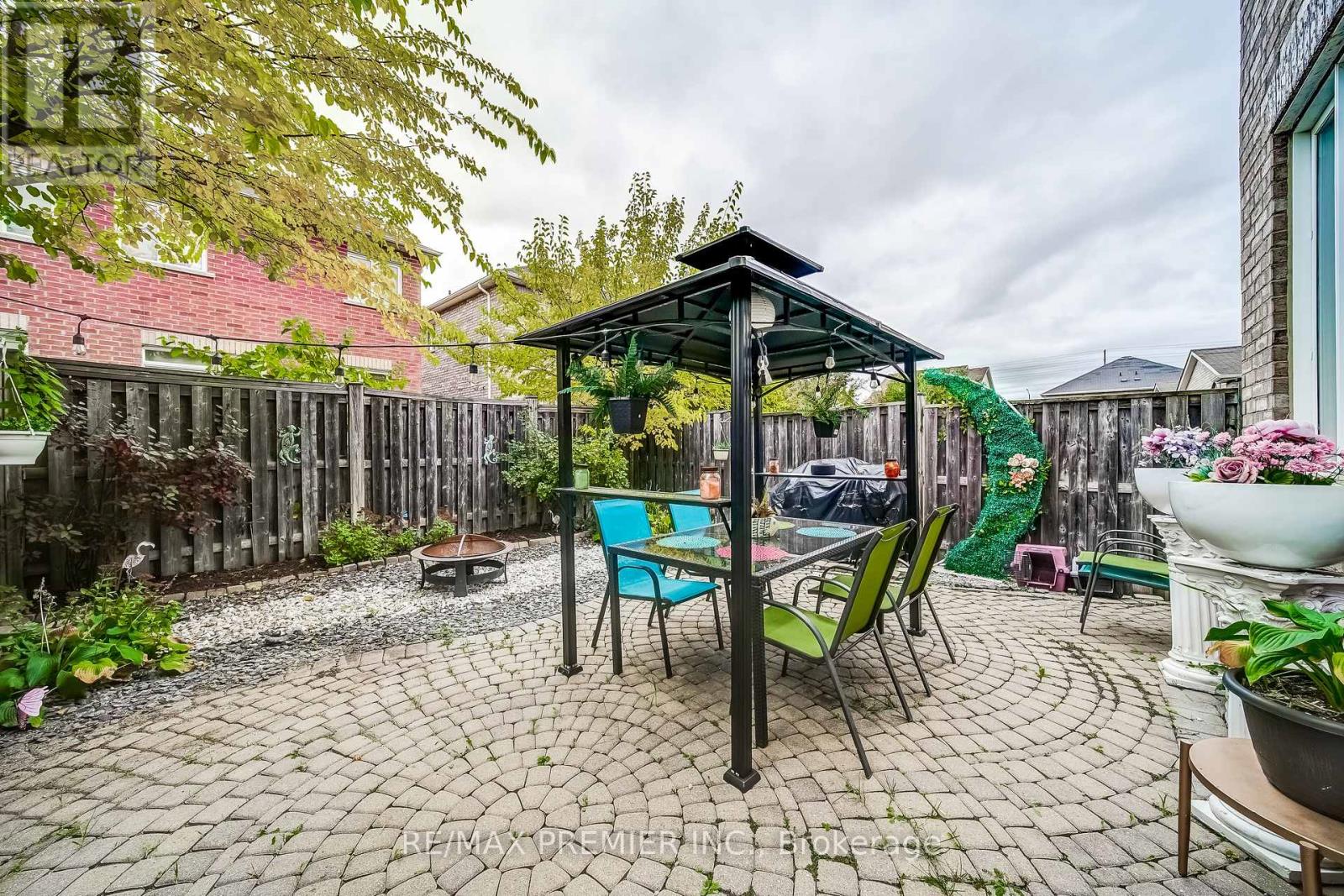 3067 DOYLE STREET - 45
