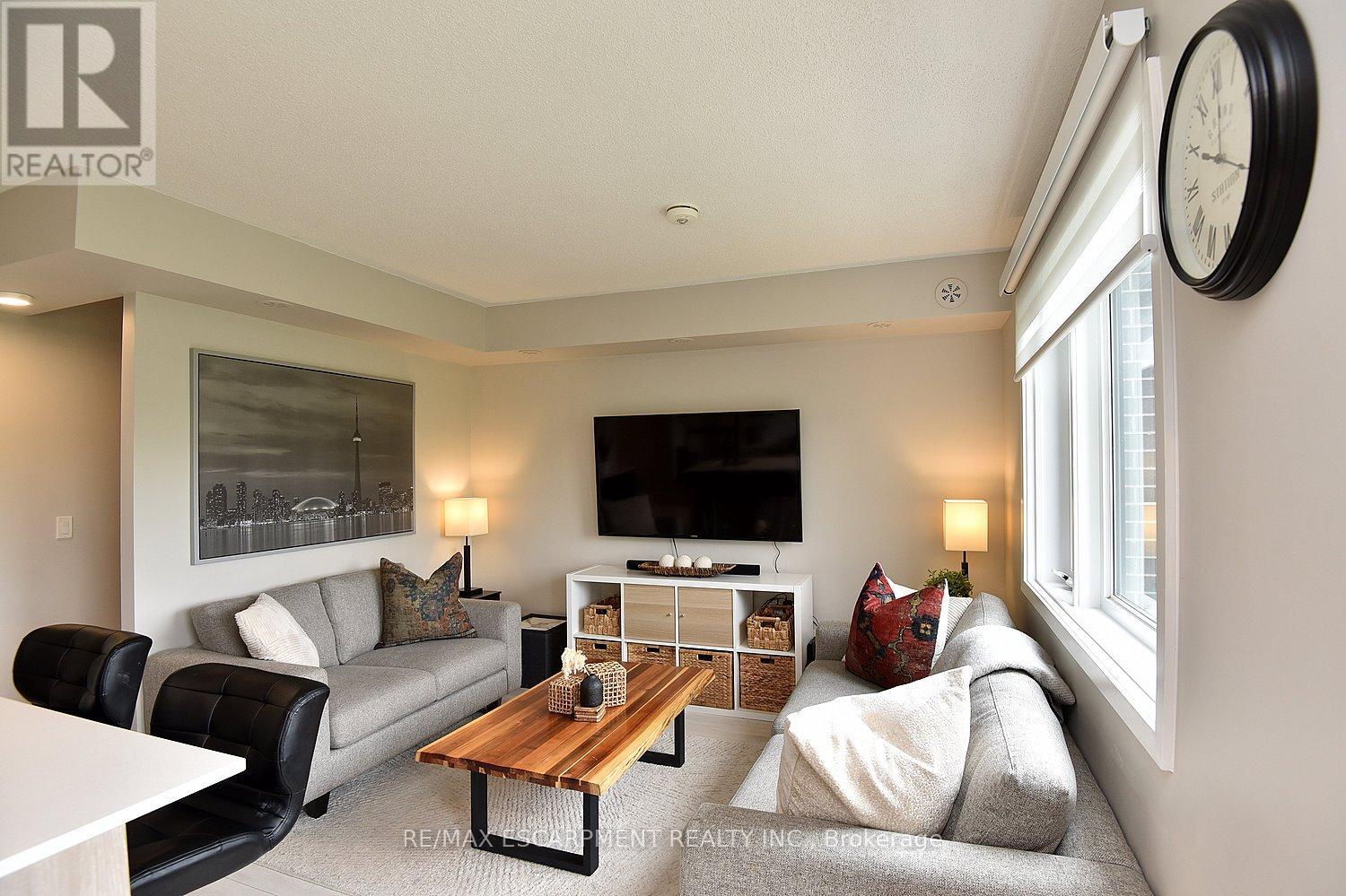 #112 1135 COOKE BOULEVARD - 4