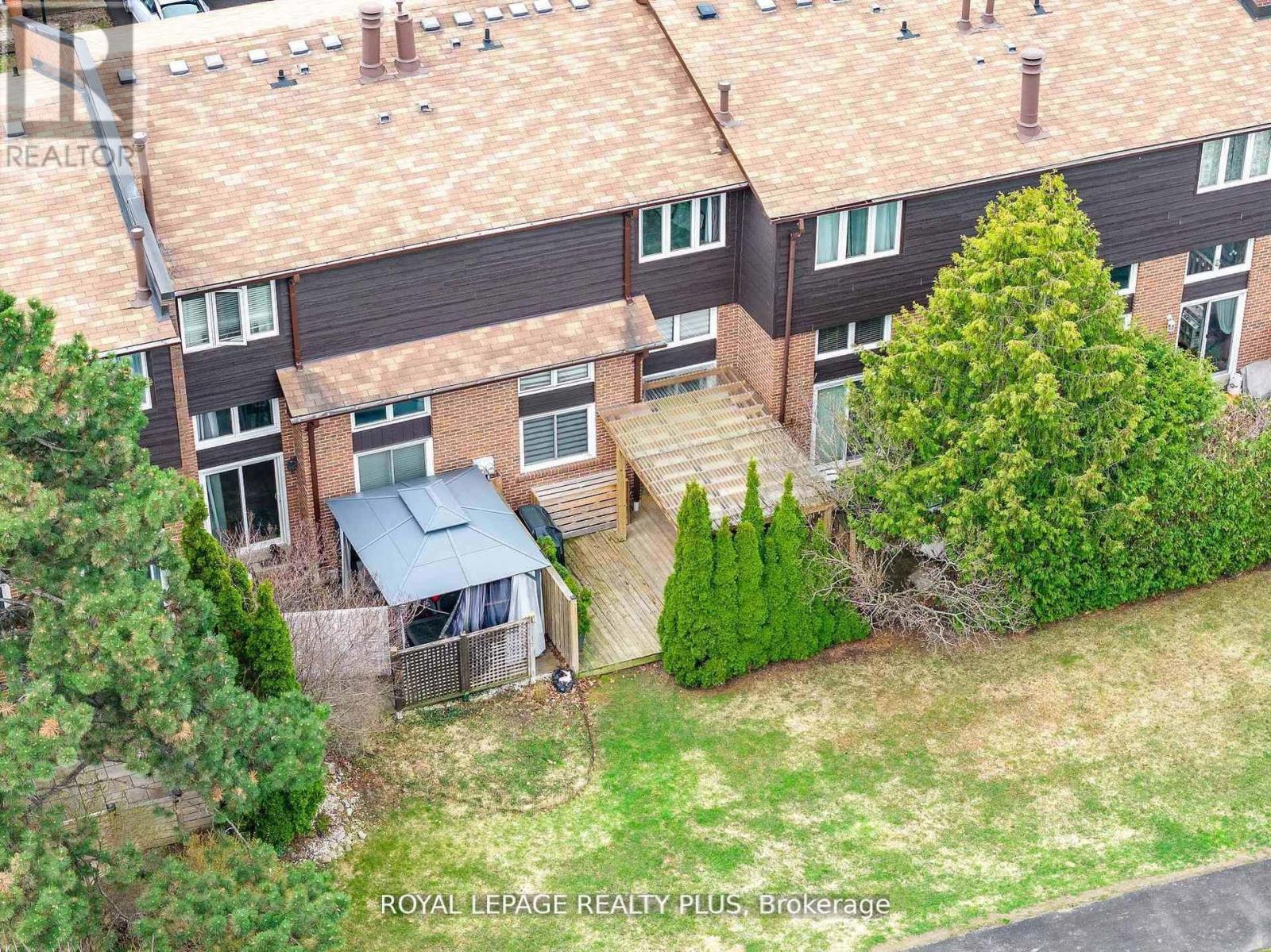 #20 1755 RATHBURN ROAD E - 47
